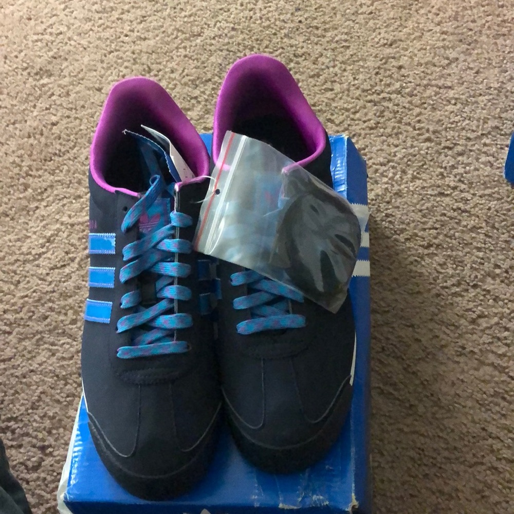 Adidas Samos